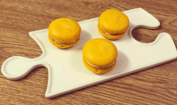 Lemon Cheesecake Macarons